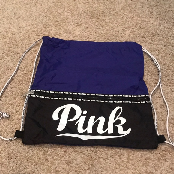 Victoria’s Secret PINK sling pack - Picture 1 of 4